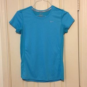 Nike dri-fit top